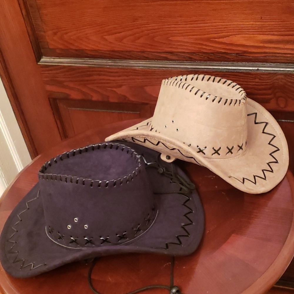 Hats  Accessories